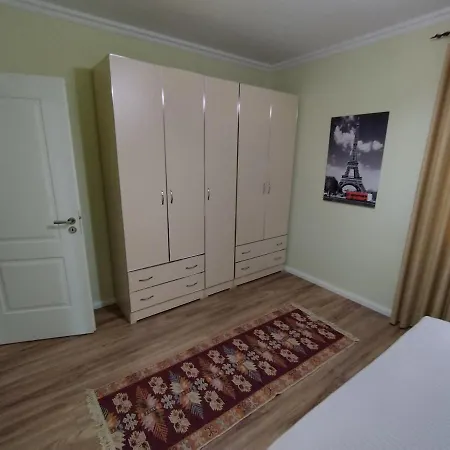 Apparetment In Apartment *